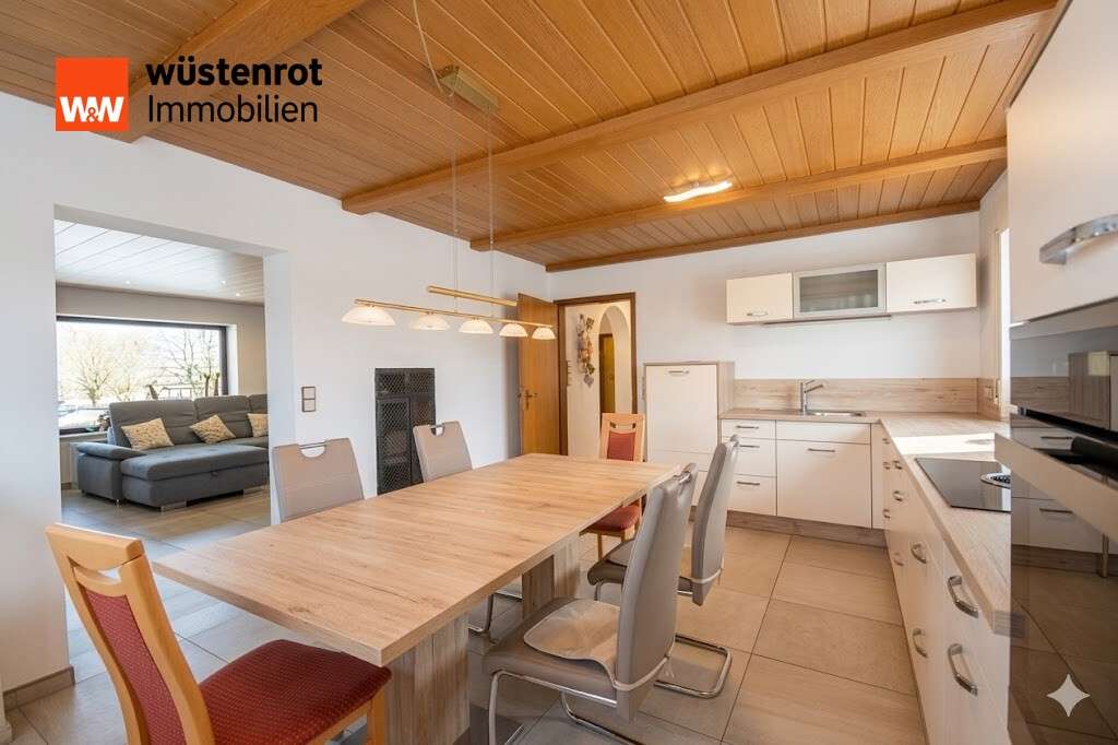 Immobilie in Fladungen - Familienglück am Ortsrand: Gepflegtes Raumwunder mit Kachelofen in Fladungen - Bild 2