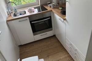 Charmante 1,5-Zimmer Wohnung im 2. OG, frisch saniert in Köln – Herthastraße Xx, 50969 Zollstock, Köln – Vorschaubild 2
