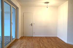 Gerresheim: Stilvolle 3-Zimmer-Wohnung mit Süd-Loggia und Aufzug in begehrter Lage – Die vollständige Adresse der Immobilie erhältst du vom Anbieter., 40625 Gerresheim, Düsseldorf – Vorschaubild 7