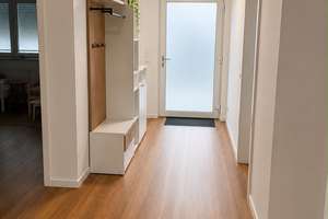Wohnen mit Charakter: Großzügige 4-Zimmer-Wohnung in Balingen-Frommern – Die vollständige Adresse der Immobilie erhältst du vom Anbieter., 72336 Balingen – Vorschaubild 2