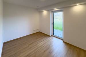 Neuwertiges A+ Effizienzhaus mit Einliegerwohnung, PV-Anlage und Smart Home in Nittenau (Stefling) – Die vollständige Adresse der Immobilie erhältst du vom Anbieter., 93149 Nittenau – Vorschaubild 23