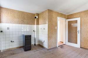 Renovierungsbedürftiges MFH mit 1.004 m² Grundstück und genehmigter Planung 10 WE in zentraler Lage – Ringseestraße 9, 85053 Südost, Ingolstadt – Vorschaubild 9
