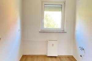 Schöne, neu sanierte 3 Raum-Wohnung – Ernst-Kamieth-Straße 6, 6886 Lutherstadt Wittenberg – Vorschaubild 4