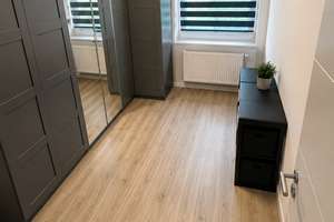 Moderne Doppelhaushälfte mit Garten und sechs Zimmern in begehrter Lage von Ismaning – Aschheimer Straße 25, 85737 Ismaning – Vorschaubild 5