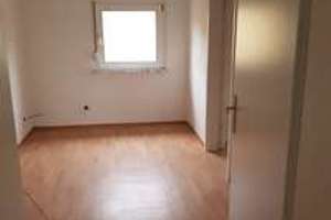188.06 Schöne 2ZKB in der Bebelstr.48 in Idar-Oberstein – Bebelstraße 48, 55743 Idar-Oberstein – Vorschaubild 3