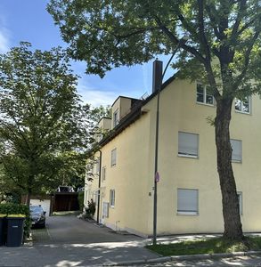 Sonnige 2-Zimmer-Wohnung mit Westbalkon in Dachau