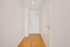 Focus Homes: Möbliertes 1-Zimmer-Apartment über den Dächern Kölns – Overbeckstraße 2-4, 50823 Neuehrenfeld, Köln – Vorschaubild 3