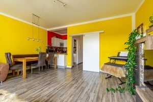 Exklusive, sanierte 2-Zimmer-Wohnung mit Einbauküche in Düsseldorf – Worringerstr 95, 40210 Düsseldorf – Vorschaubild 8