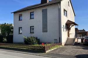 Geräumiges, preiswertes 7-Raum-Einfamilienhaus in Volkmarsen – Ehringer Weg 16a, 34471 Waldeck-Frankenberg (Kreis) – Vorschaubild 1