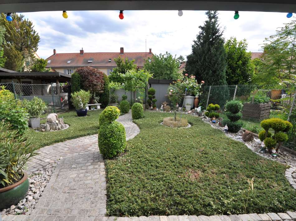 10 Garten