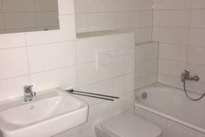 Entzückende, renovierte 2 Zimmerwohnung für nettes Pärchen! – Gibitzenhofstraße 88E, 90443 Steinbühl, Nürnberg – Vorschaubild 5