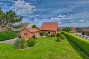 Ideal für die junge Familie.....Wohnhaus mit Garage und großem Garten in ruhiger Lage – Fritz-Reuter-Straße 27, 26954 Wesermarsch (Kreis) – Vorschaubild 2