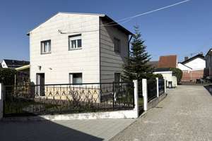 Rarität im Josefviertel: 4-FH + 1.720 m² Grundstück + Zusatzhaus – Die vollständige Adresse der Immobilie erhältst du vom Anbieter., 85055 Nordost, Ingolstadt – Vorschaubild 18