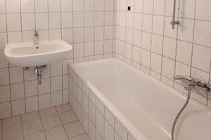 Helle 1-Zimmer-Wohnung mit großem Balkon und separater Küche – Alter Markt 28, 42275 Barmen, Wuppertal – Vorschaubild 5