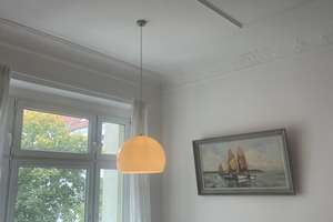 Großzügige 3-Zimmer-Stuckaltbauwohnung mit Balkon – Wilhelm-Stolze- Straße 19, 10249 Friedrichshain, Berlin – Vorschaubild 1