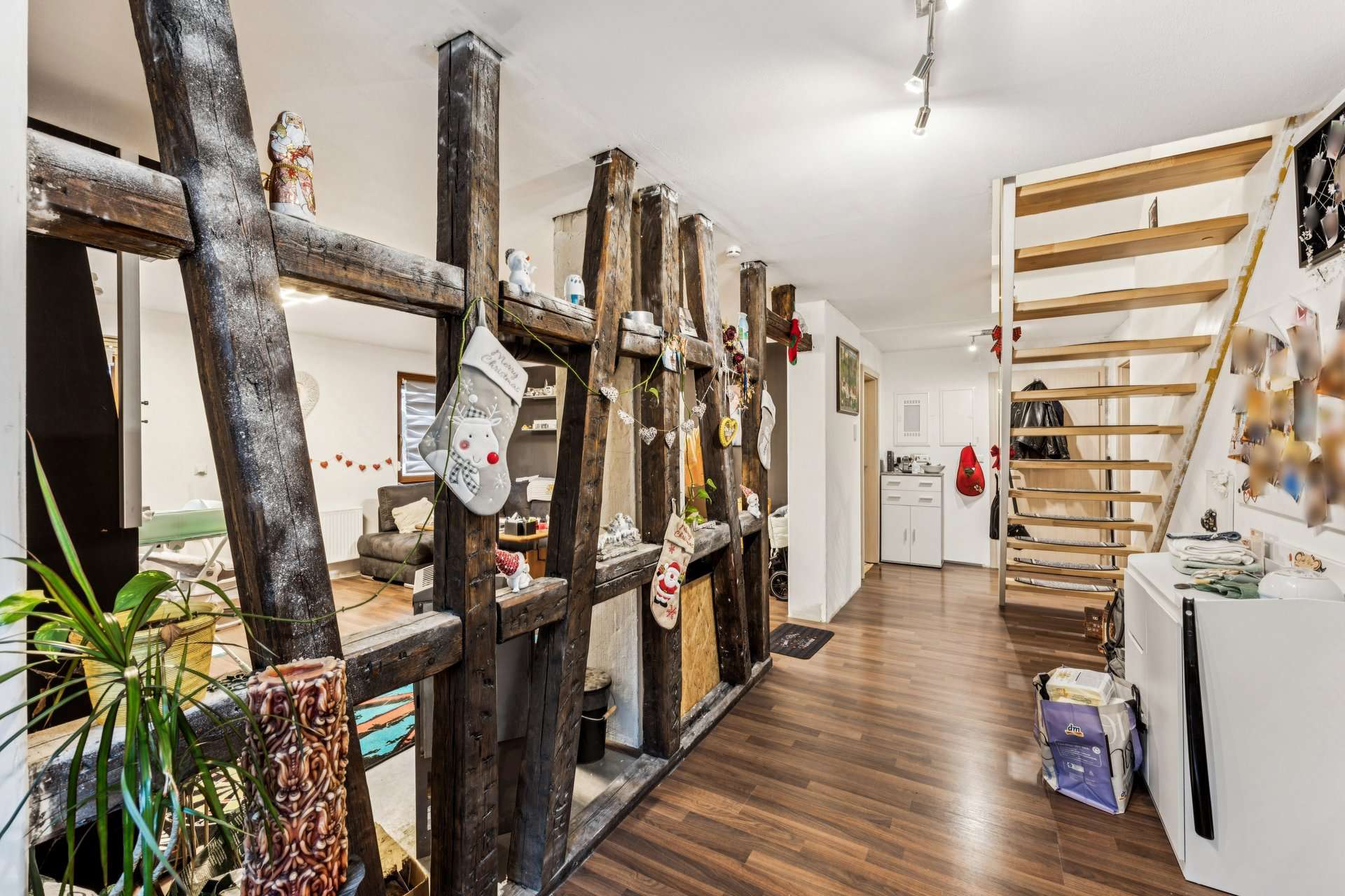 Immobilie in Baiersbronn - Modernisiertes 3‑Familienhaus mit Gestaltungsmöglichkeiten in Schönmünzach - Bild 7