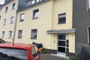 Kapitalanlage mit Zukunft – ansprechendes 3-Familienhaus in Dellbrück – Marthastraße 28, 51069 Dellbrück, Köln – Vorschaubild 2