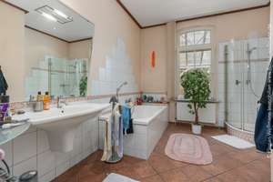 Loxstedt - Düring | Zweifamilienhaus mit Pferdestallen, Ferienapartment, Pool, Stall, Reithalle, Pad – Die vollständige Adresse der Immobilie erhältst du vom Anbieter., 27612 Loxstedt – Vorschaubild 10