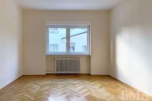 Großzügiges Zweifamilienhaus auf traumhaftem Gartengrundstück in Berlin-Frohnau – Die vollständige Adresse der Immobilie erhältst du vom Anbieter., 13465 Frohnau, Berlin – Vorschaubild 8