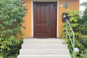 Eintreten und wohlfühlen, hübsches Einfamilienhaus mit zauberhaften Garten! – Buchenstraße 14, 6198 Bennstedt – Vorschaubild 2