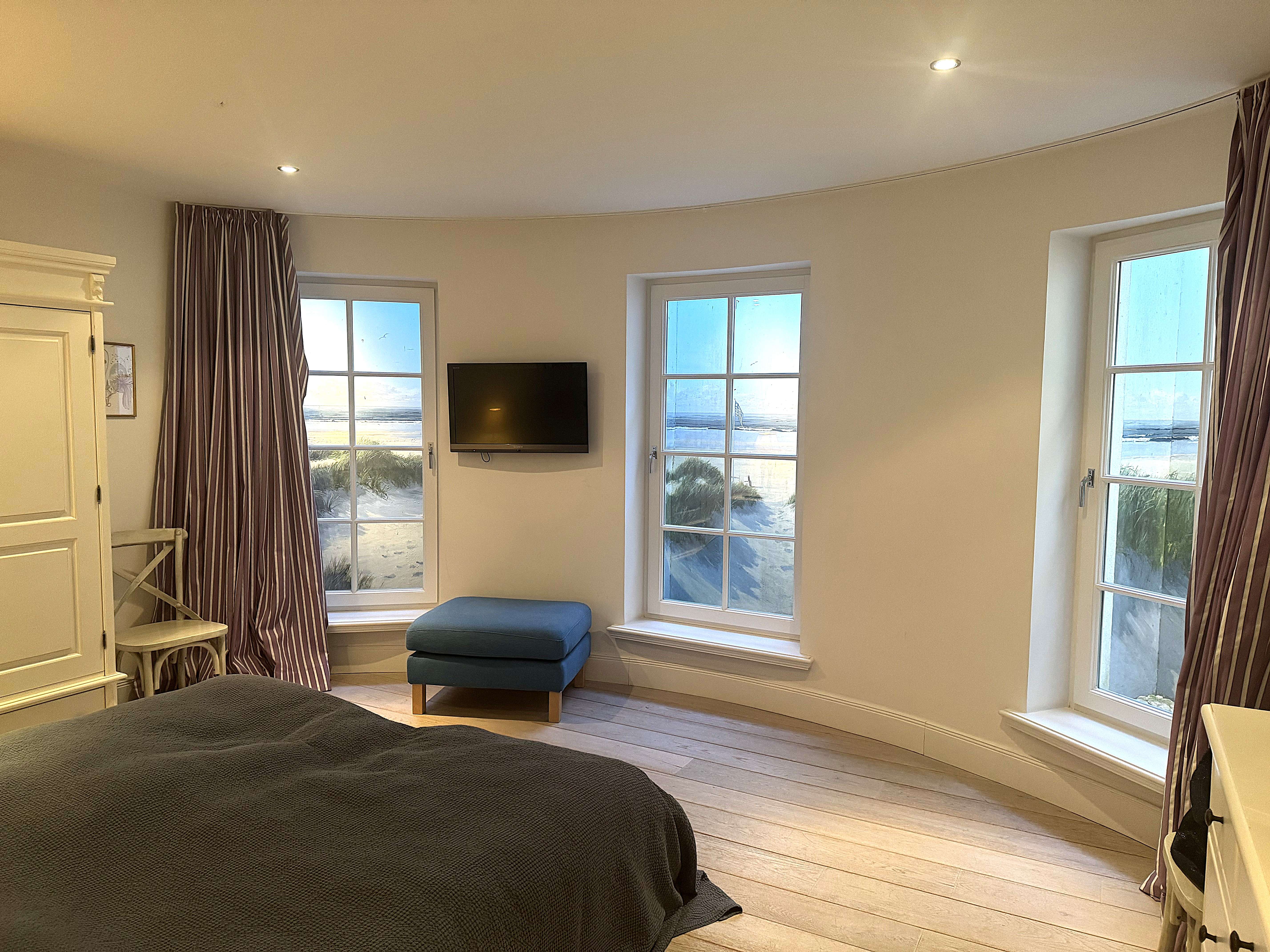 Immobilie in Kampen (Sylt) - Reetgedeckte Doppelhaushälfte in zentraler Lage - Bild 2