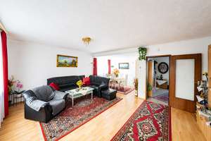 Bungalow in Balingen-Weilstetten – Sonnengrundstück, großer Garten, Garage & erneuertes Flachdach! – Die vollständige Adresse der Immobilie erhältst du vom Anbieter., 72336 Balingen – Vorschaubild 12