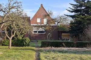 Klassisches Einfamilienhaus mit Einliegerwohnung in Sande  - zwei Bäder - großes Grundstück  – Die vollständige Adresse der Immobilie erhältst du vom Anbieter., 26452 Sande – Vorschaubild 8
