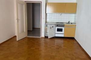 1-Zimmer-Wohnung mit Balkon – Korbinianstraße 9, 80807 Milbertshofen, München – Vorschaubild 2