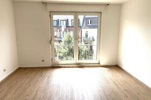 2-Zimmer-Wohnung mit Balkon in zentraler Lage von Mannheim – Die vollständige Adresse der Immobilie erhältst du vom Anbieter., 68165 Schwetzingerstadt/Oststadt, Mannheim – Vorschaubild 1