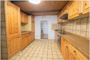 Energetisch-saniertes Einfamilienhaus mit Freisitz und Garage in Hungen-Villingen! – Die vollständige Adresse der Immobilie erhältst du vom Anbieter., 35410 Hungen – Vorschaubild 5