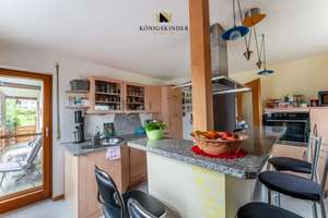 2-Fam.-Haus mit großem Sonnengrundstück & Ausbaupotenzial im DG - im Sommer 2026 noch einziehen! – Die vollständige Adresse der Immobilie erhältst du vom Anbieter., 78733 Aichhalden – Vorschaubild 7