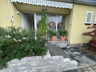 7 Zimmer, eine herrliche Lage und neuwertig saniert.