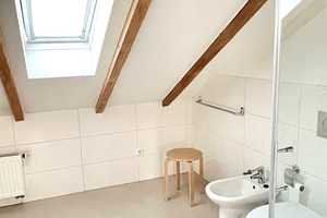 Top-saniertes 1-2-Familienhaus mit herrlicher Aussicht - Wohnen und ELW/Büro - freiwerdend – Regensburg (Kreis) – Vorschaubild 14