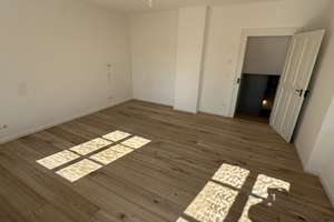 Exklusive Hofanlage mit 2 Häusern in Bonn-Muffendorf! Moderner Wohnkomfort auf 320 m² Wohnfläche! – Die vollständige Adresse der Immobilie erhältst du vom Anbieter., 53177 Muffendorf, Bonn – Vorschaubild 27