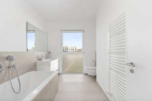 Neuwertige Balkonwohnung mit Wallbox | Moderne Architketur im Pandion Penta – Die vollständige Adresse der Immobilie erhältst du vom Anbieter., 81245 Neupasing, München – Vorschaubild 7