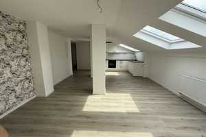 Helle neuwertige 3-Zimmer-Dachgeschosswohnung mit neuer Küche – Hohenstaufenstraße 56, 75177 Pforzheim – Vorschaubild 11