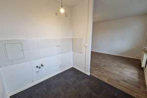1-Zimmer-Wohnung mit Balkon zu vermieten – Jupiterstraße 38, 4205 Grünau-Nord, Leipzig – Vorschaubild 5