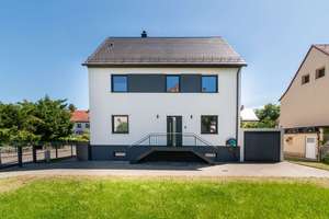 Willkommen Zuhause! | Traumhaftes EFH mit Garten, Kamin & Einbauküche
