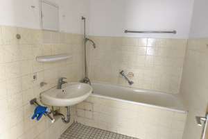 3-Zimmer-Wohnung mit Balkon und Aufzug in Bielefeld-Baumheide – Wacholderweg 23, 33609 Heepen, Bielefeld – Vorschaubild 3