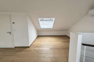 Gostenhof! Helle chice u. moderne 2-Zi.-Maisonette-Whg. 70 m²,weiße Einbauküche, Klima,4.OG m.Aufzug – Die vollständige Adresse der Immobilie erhältst du vom Anbieter., 90429 Bärenschanze, Nürnberg – Vorschaubild 9