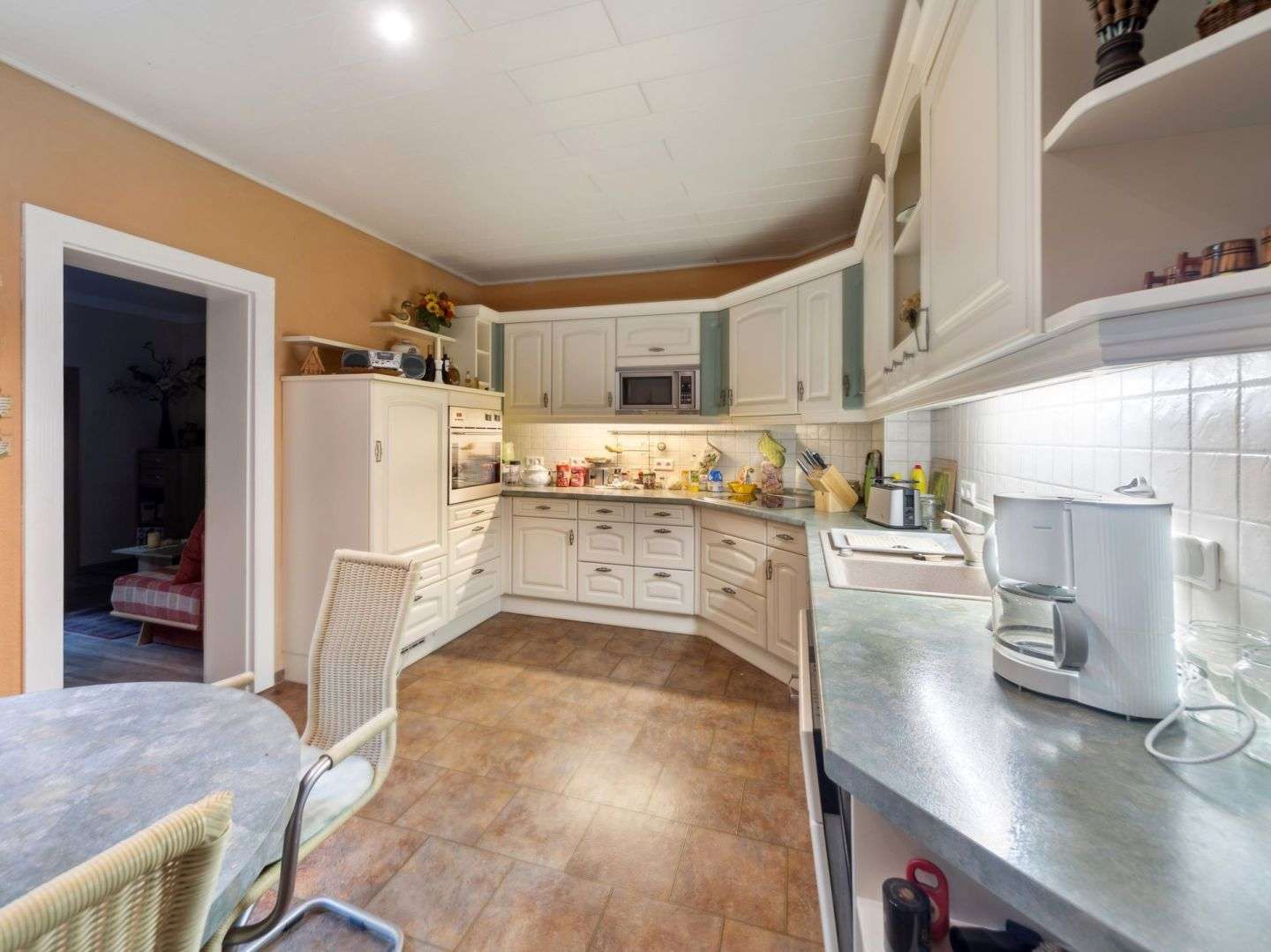 Immobilie in Torgau - Torgau - schönes Mehrparteienhaus mit 3 Einheiten und schönem Garten - attraktiv auch für Familien - Bild 3