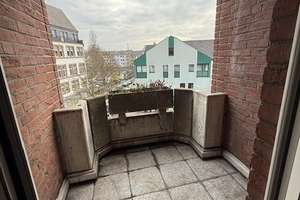 Große Maisonette-Wohnung mit 3 Balkonen! – Rathausstraße 18, 47166 Alt-Hamborn, Duisburg – Vorschaubild 6