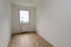 Sie duschen lieber? 3 Zimmer/ Balkon /Bad mit Dusche – Albert-Schweitzer-Straße 33, 9116 Altendorf, Chemnitz – Vorschaubild 7
