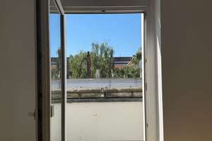 Bezugsfrei & frisch renoviert – charmante 2-Zimmer-Altbauwohnung mit Süd-Loggia im Leopoldkiez – Oudenarder Straße 12, 13347 Wedding, Berlin – Vorschaubild 5