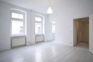Altbauklassiker am Maybachufer – 1 Zimmer mit Holzdielen – Die vollständige Adresse der Immobilie erhältst du vom Anbieter., 12047 Neukölln (Ortsteil), Berlin – Vorschaubild 1