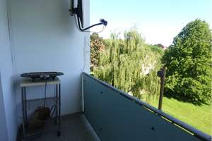 STILVOLLE 2-ZIMMER-WOHNUNG MIT BALKON ZUM WOHLFÜHLEN – Die vollständige Adresse der Immobilie erhältst du vom Anbieter., 42655 Solingen-Mitte, Solingen – Vorschaubild 4
