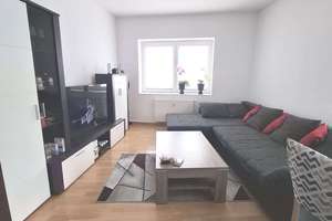 Attraktive Wohnung mitten im Herzen von Erfurter Altstadt -  nicht als WG nutzbar !!! – Stauffenbergallee 30, 99085 Krämpfervorstadt, Erfurt – Vorschaubild 2
