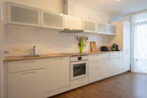 Krefeld-Uerdingen: komplett modernisierte 4-Zimmerwohnung mit großem Balkon und Einbauküche! – Die vollständige Adresse der Immobilie erhältst du vom Anbieter., 47829 Uerdingen, Krefeld – Vorschaubild 7