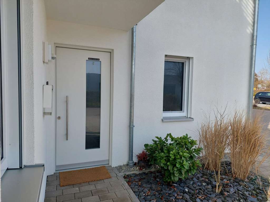 Immobilie in Neuler - Das Besondere, moderne effiziente EG Wohnung. barrierefrei! - Bild 1