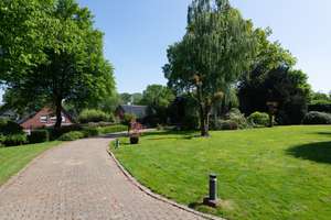 Residieren im Park. Traumhaftes Domizil mit grandiosem Grundstück. – Die vollständige Adresse der Immobilie erhältst du vom Anbieter., 41849 Wassenberg – Vorschaubild 3